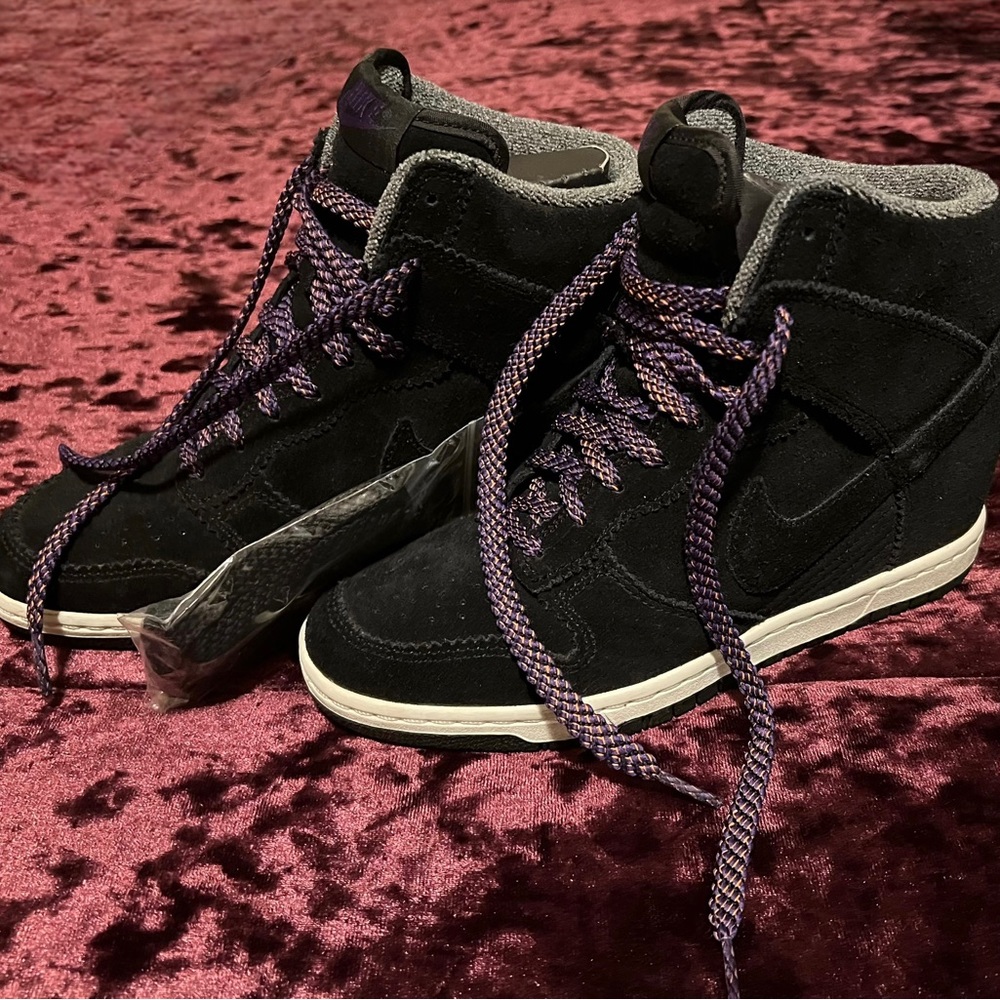 Worn once. Shoes are in excellent condition. US shipping only.